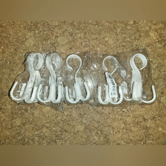 White Plastic 360-degree Rotating Closet Organizer Hanger with 4 Hooks: 5 Pcs - Picture 3 of 3